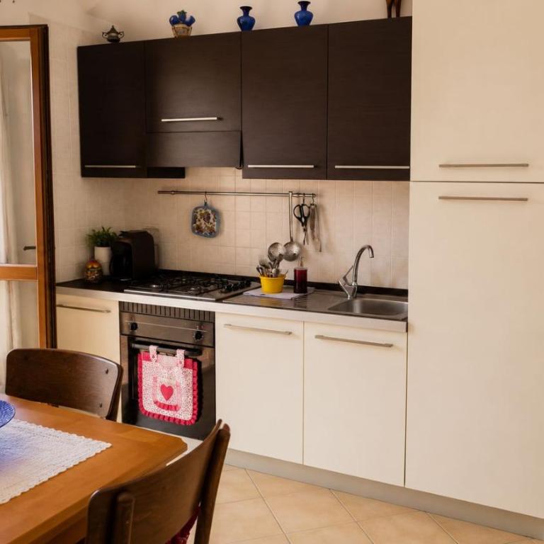 casa cinzia - Appartamento con 1 Camera da Letto - 1