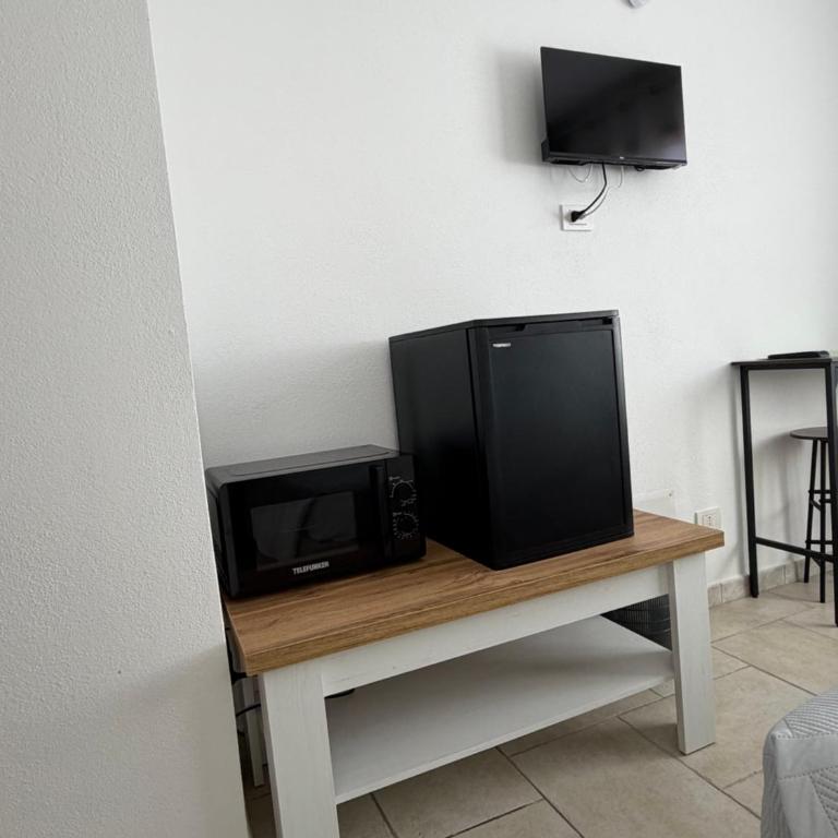 Elyas Guest House - Camera Matrimoniale Economy - 5
