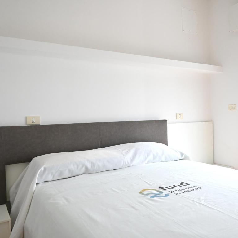 N324 - Numana, luminoso bilocale con piscina privata e giardino - Apartamento de 1 dormitorio - 10