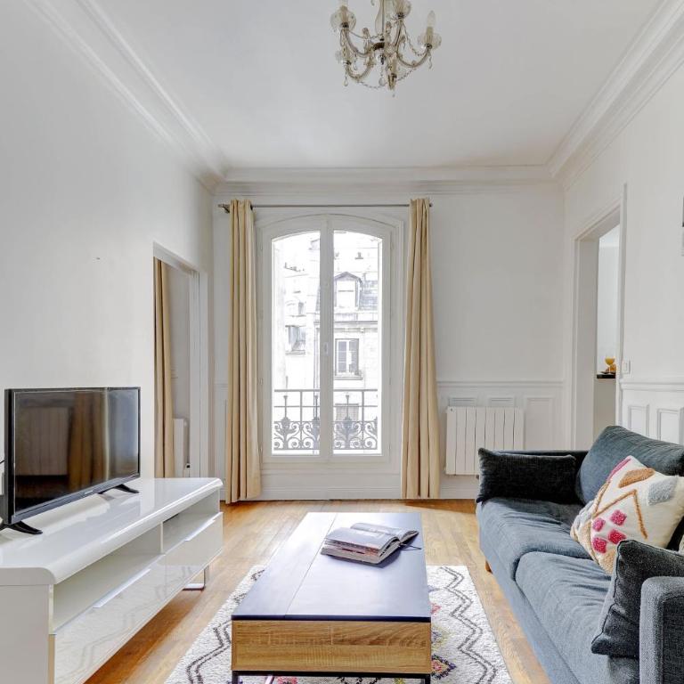 BnBNova - Stylish - 1BR - Steps from Le Marais & Montorgueil - Apartment - 7