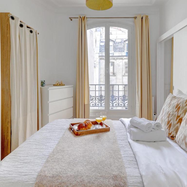 BnBNova - Stylish - 1BR - Steps from Le Marais & Montorgueil - Apartment - 16