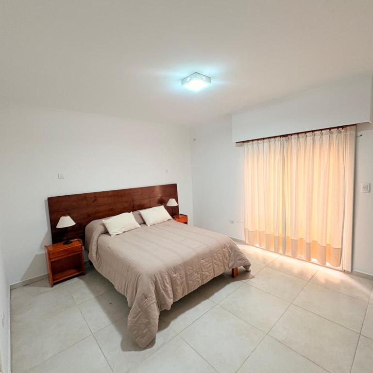 Departamento amplio y bien equipado en Azul - Apartamento de 1 dormitorio - 6