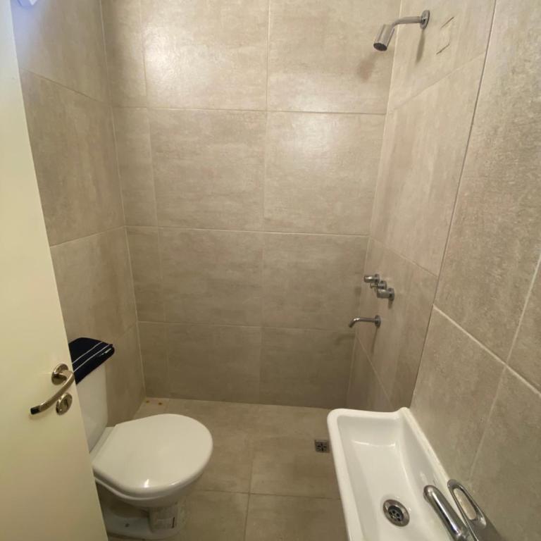 Black Montevideo - One-Bedroom Apartment - 3