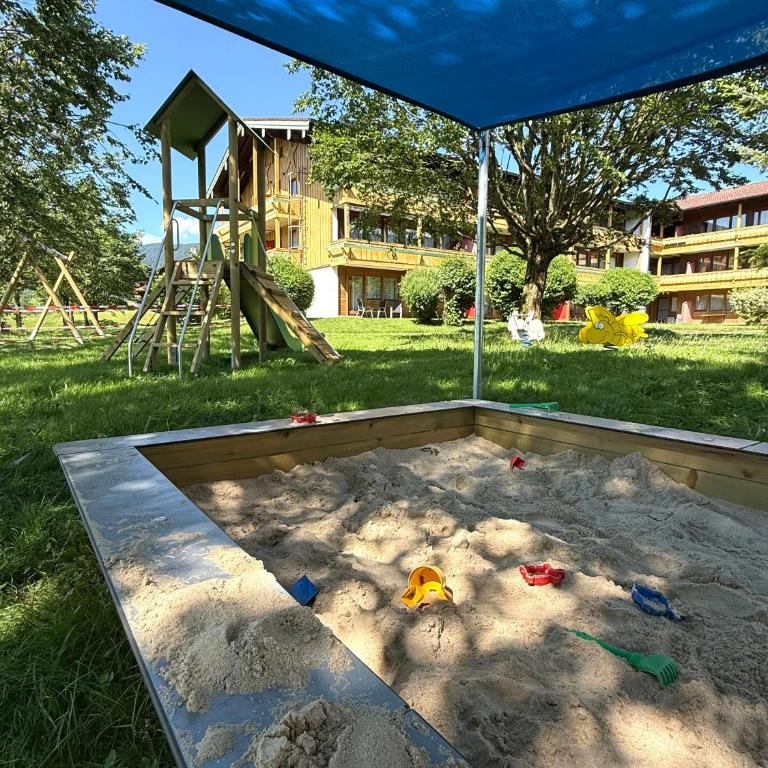 Ferienwohnung Wolkenfrei in Inzell mit Pool und Sauna - Apartment mit 2 Schlafzimmern - 15
