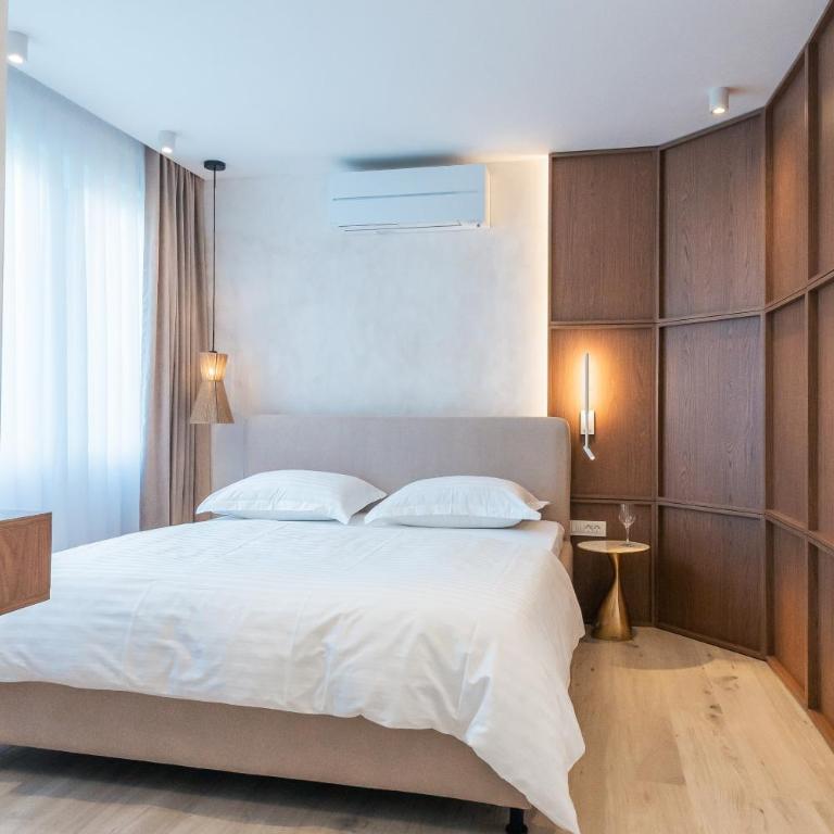 L A URBAN Retreat APARTMENTS BY BEN&CO - Studio Apartment with King Bed - 14
