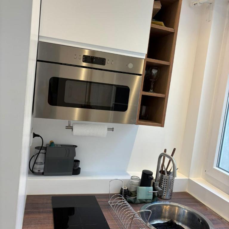 Charming Seine-Side Pied-à-Tierre Near Green Oasis - Appartement 1 Chambre - 1