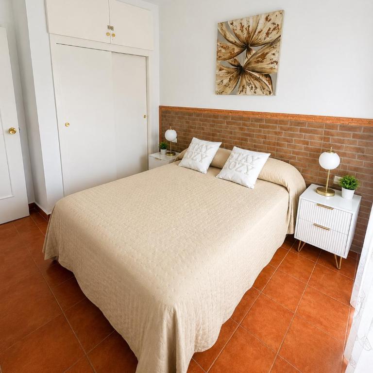 Benal Beach Bliss - One-Bedroom Apartment - 7