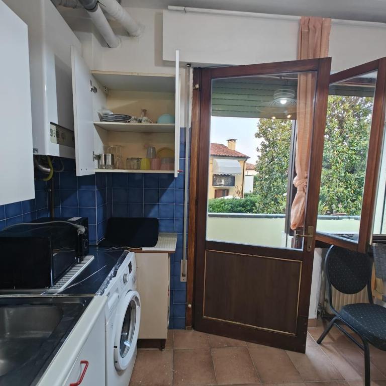 Shaivya Tourist Rental 5 min walk from Treviso Station Easy connection to Venice - Apartamento de 1 dormitorio - 4