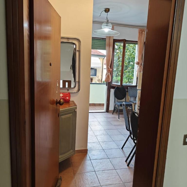 Shaivya Tourist Rental 5 min walk from Treviso Station Easy connection to Venice - Apartamento de 1 dormitorio - 14