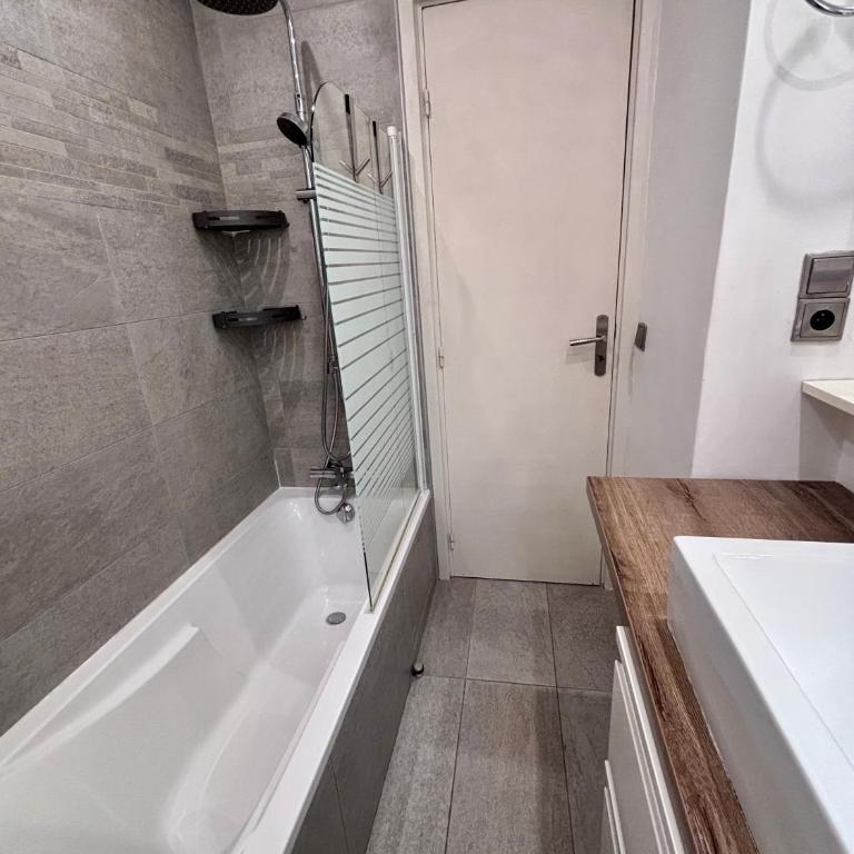Appartement Beaulieu sur mer avec vue mer et balcon - Appartamento con 1 Camera da Letto - 21