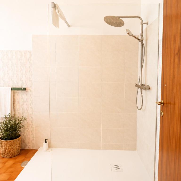 PROMO VACANZE 2 Suite Esclusive Pescara Centro, a 5min dal Mare, Parcheggio a 300m - Apartment mit 2 Schlafzimmern - 6