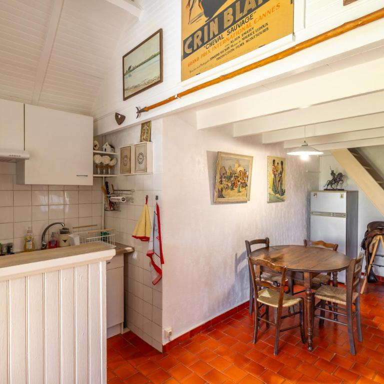 Cabane de gardian aux Saintes Maries de la Mer - Maison 1 Chambre - 4