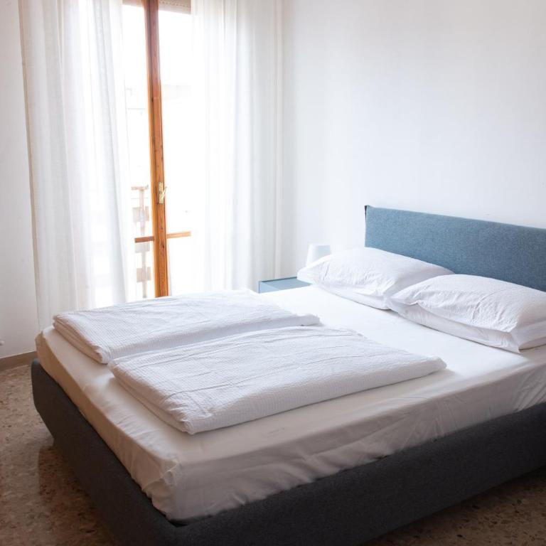 Giuliana suite apartment - Two-Bedroom Apartment with Terrace - 36