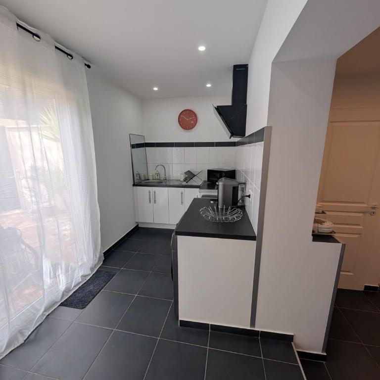 gîte Les Palmiers - Maison 1 Chambre - 42