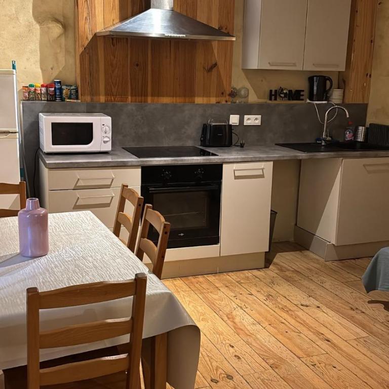 Duplex en Pierre Proche des Arenes - Apartamento Dúplex - 20