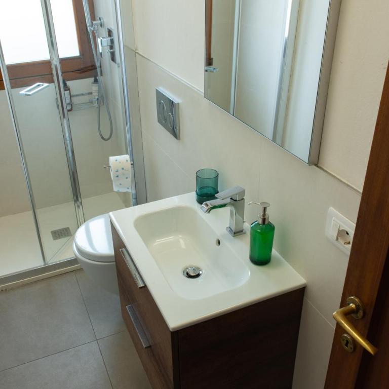Giuliana suite apartment - Two-Bedroom Apartment with Terrace - 48