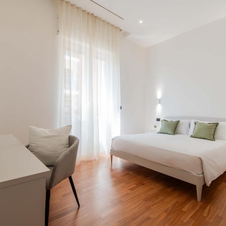 Lumen Boutique Stay - Deluxe Double Room - 1