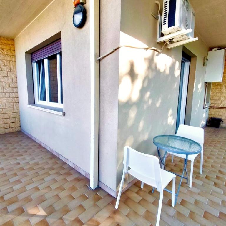 AURA Home Riccione - Appartamento con 2 Camere da Letto e Balcone - 16