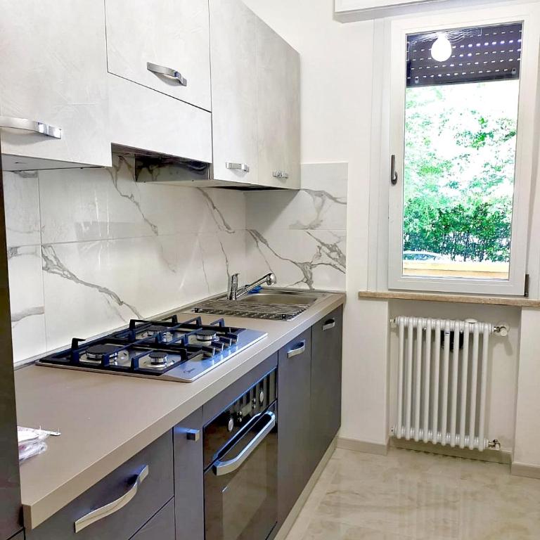 AURA Home Riccione - Appartamento con 2 Camere da Letto e Balcone - 4