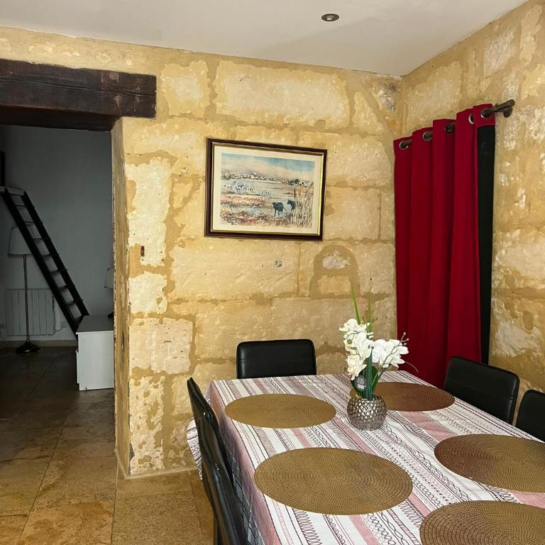 Superbe Appart Rustique - Appartement 1 Chambre - 15