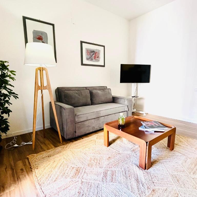 Downtown City Lodge - Apartment mit Balkon - 18