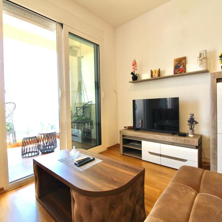2bd Kalamper Vista Apt with Sea Views and Shared Pool - Appartement 2 Chambres - 2