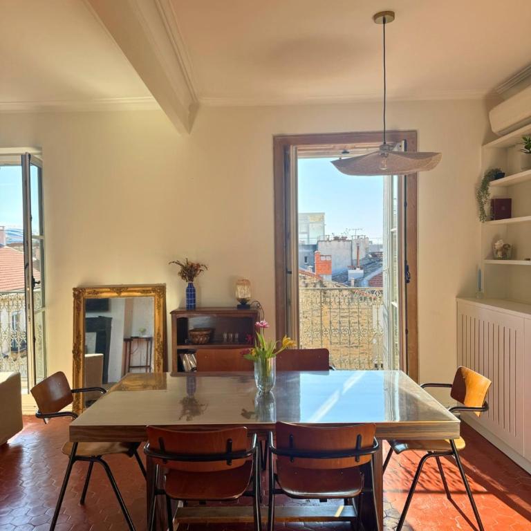 Comédie, plein de charme, lumineux, calme - Apartment mit 3 Schlafzimmern - 38