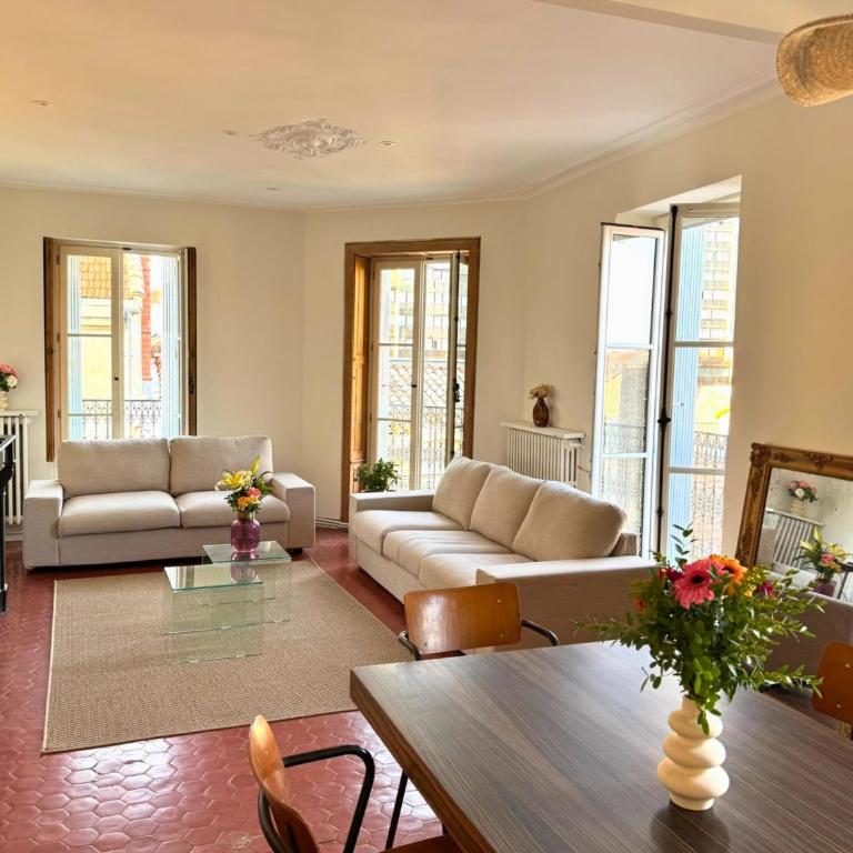 Comédie, plein de charme, lumineux, calme - Apartment mit 3 Schlafzimmern - 1