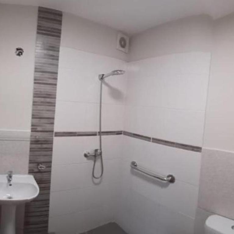 APARTAMENTO EN CONDOMINIO SANTA ELVIRA CON TERRAZA y VISTA DE CHICLAYO - Three-Bedroom Apartment - 11