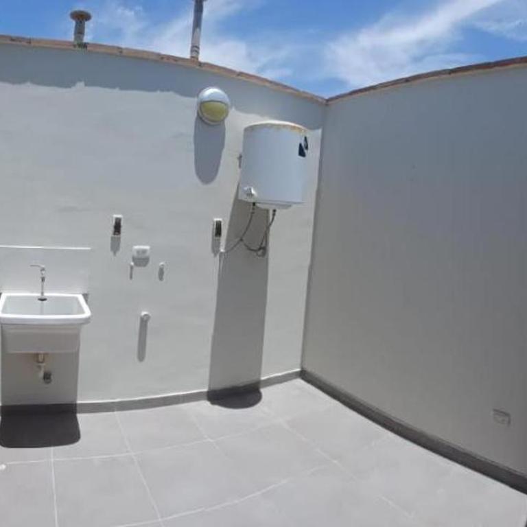 APARTAMENTO EN CONDOMINIO SANTA ELVIRA CON TERRAZA y VISTA DE CHICLAYO - Three-Bedroom Apartment - 12