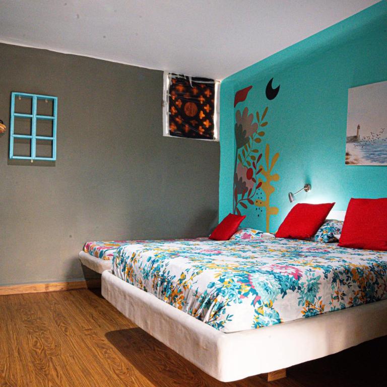 King's Apartments 201 - One-Bedroom Apartment - 6