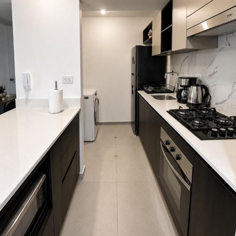 Premium 2BR Apartment in Miraflores - Apartamento de 2 dormitorios - 15