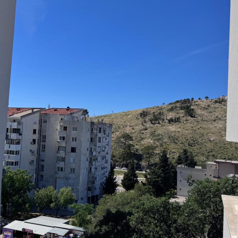 Sutomore - Lux apartment 2 - One-Bedroom Apartment - 11