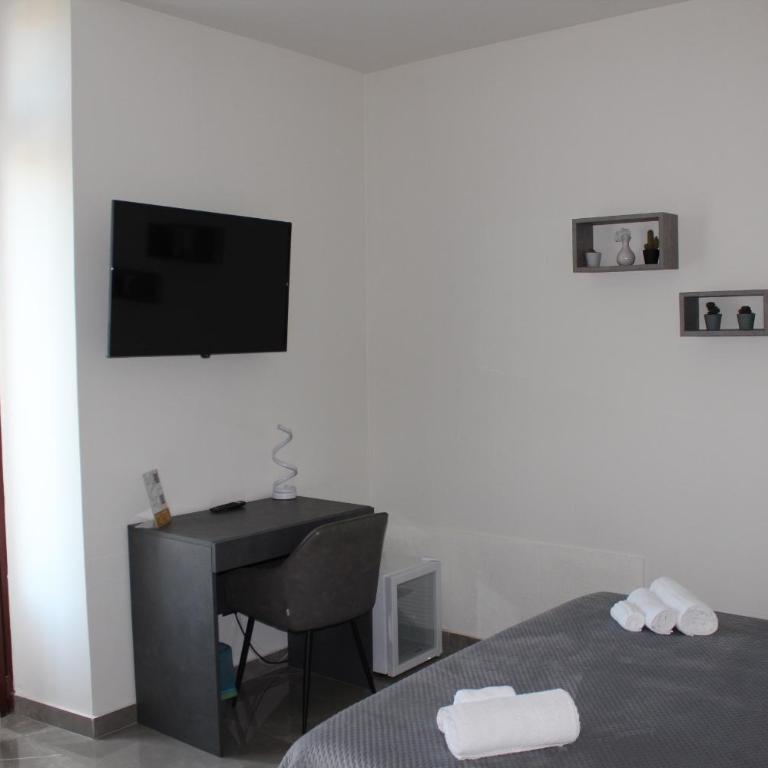 Nova Suite - Double Room with Balcony - 8