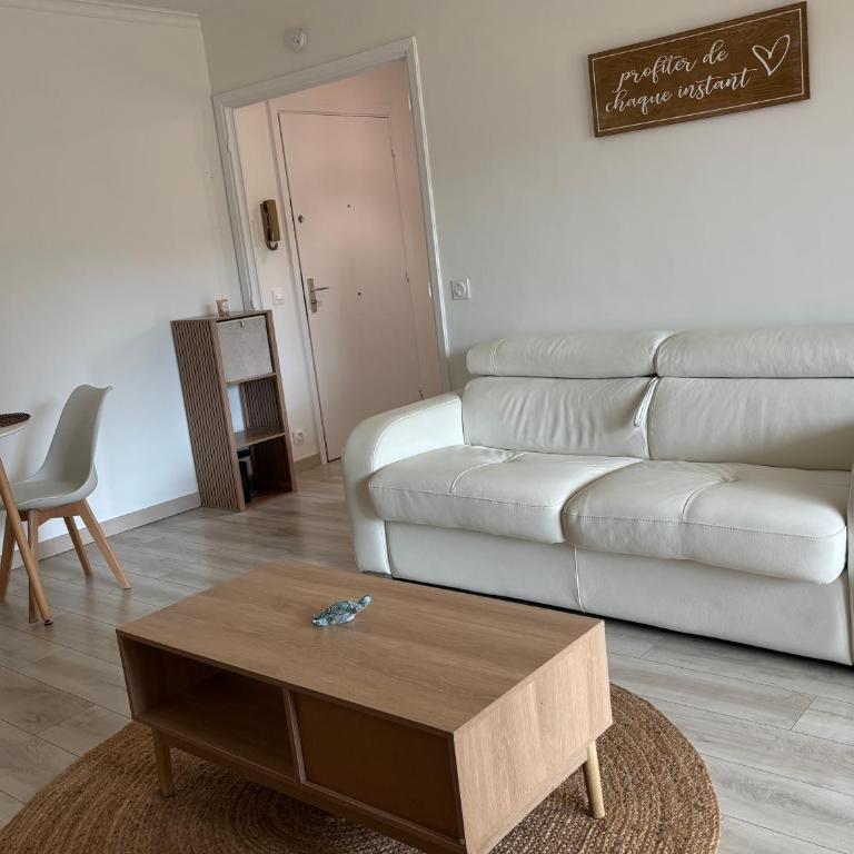 Studio piscine et parking proche Cannes - Estudio - 4
