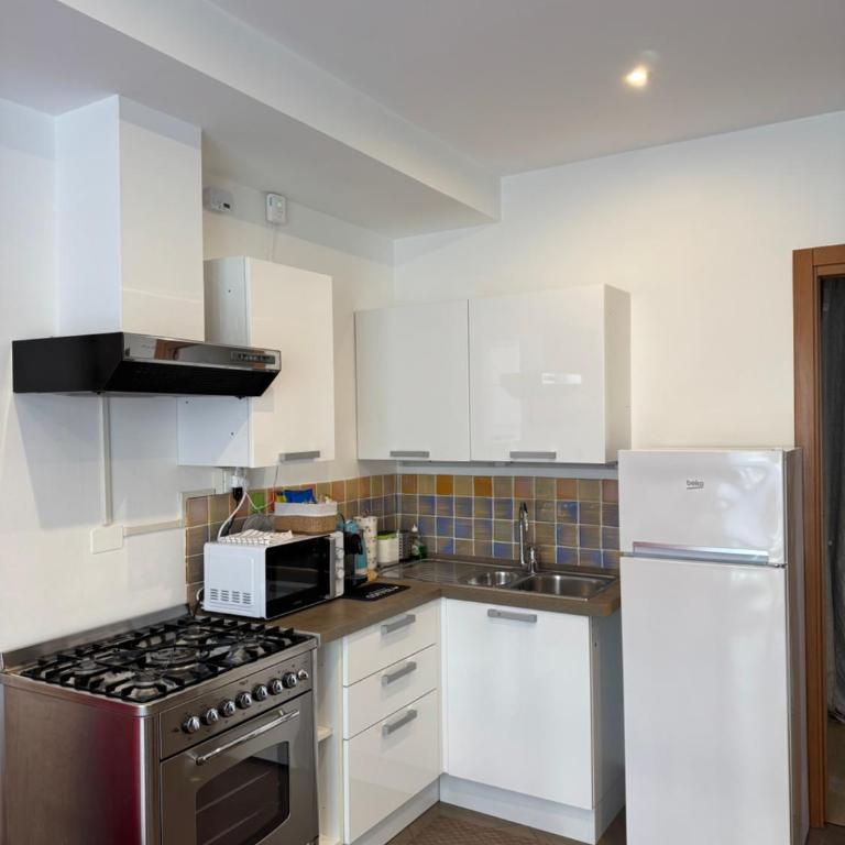 Maison Lumière - Modern Central Apartment - One-Bedroom Apartment - 7