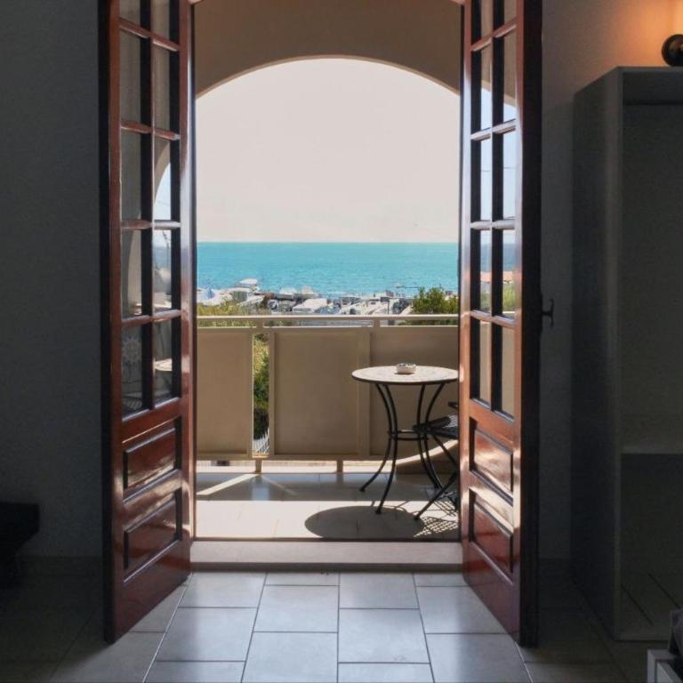 Maison du Soleil - Camera Deluxe Matrimoniale con Vista Mare - 3