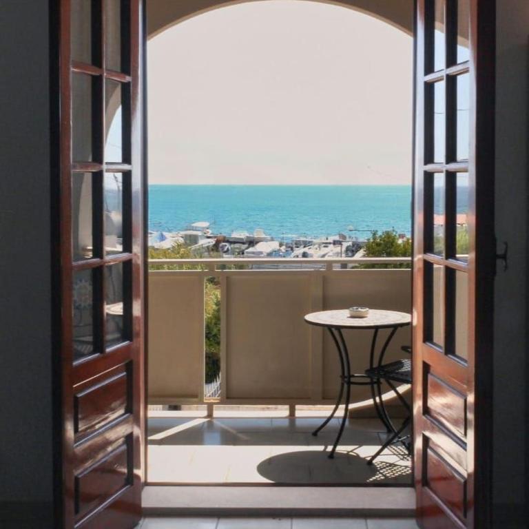 Maison du Soleil - Camera Deluxe Matrimoniale con Vista Mare - 8
