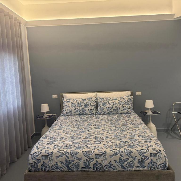 BellDuomo Suite Messina - Deluxe Doppelzimmer mit Badewanne - 3