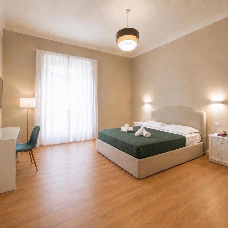 Fori Imperiali Prestige - Three-Bedroom Apartment - 2