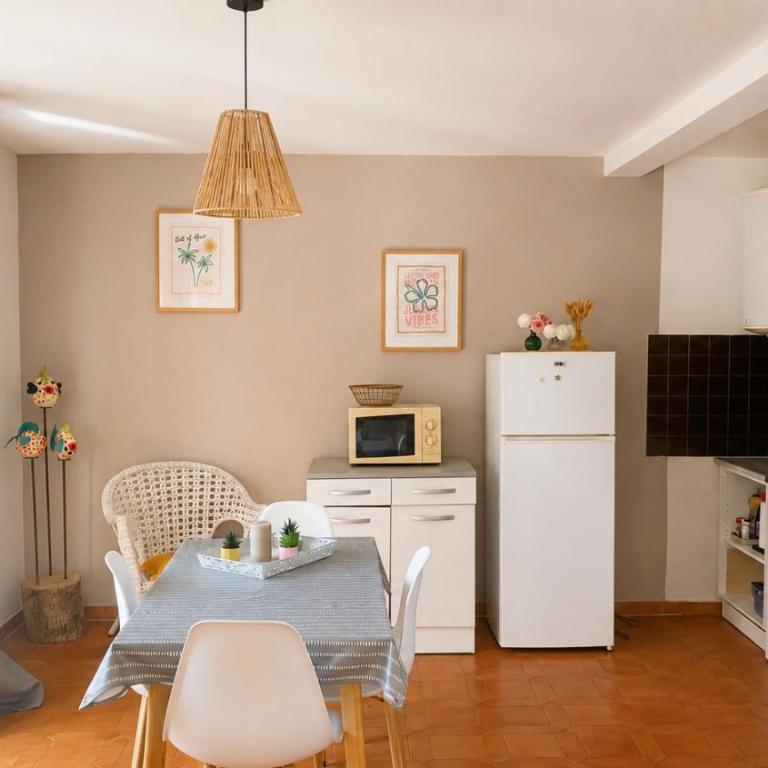 La coquille - Appartement spacieux 45m2, T2 à 1min de la plage - WIFI - Apartamento de 1 dormitorio - 1