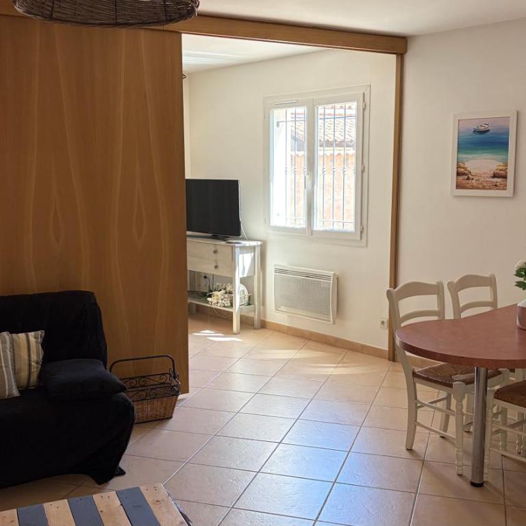 La Valériane - One-Bedroom Apartment - 1