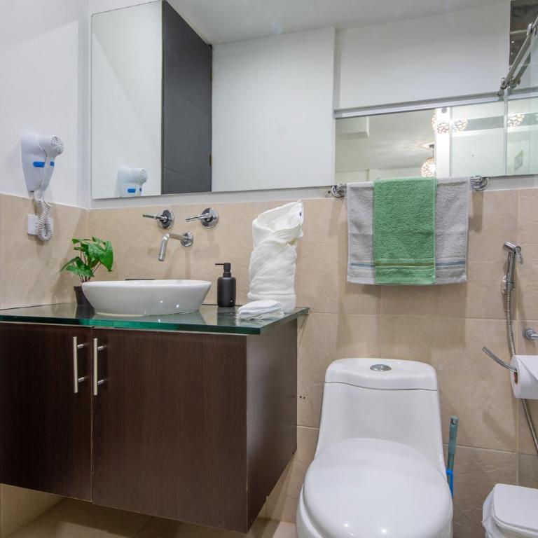 Home away from Home - Studio Apartment - 17