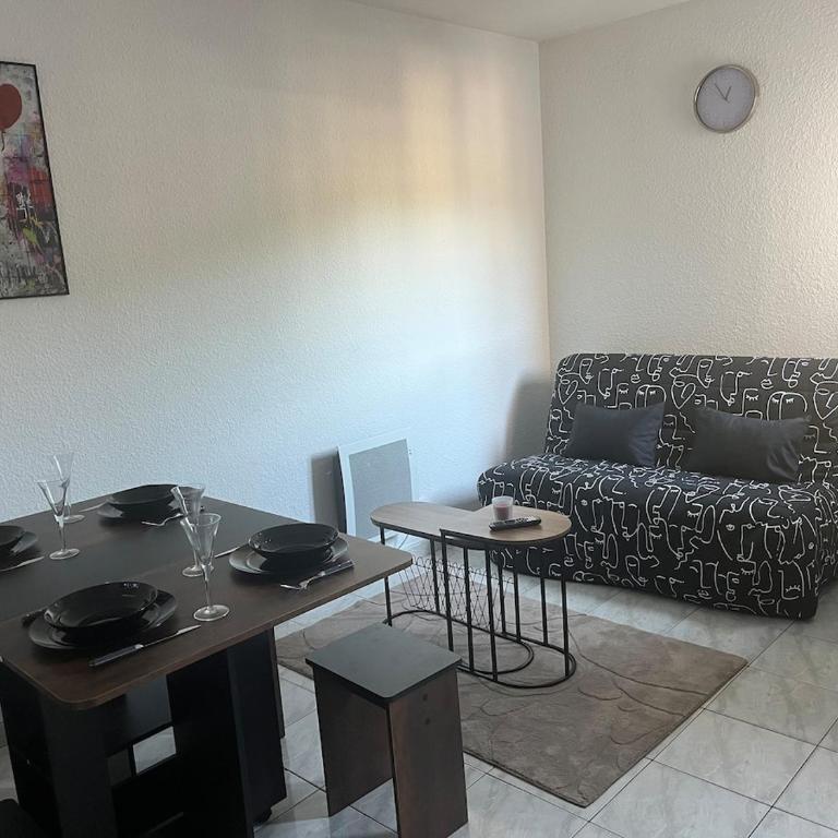 Studio avec piscine à 1km de la plage - One-Bedroom Apartment - 2