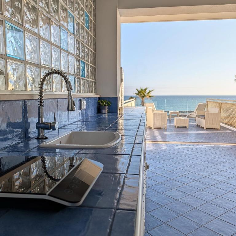Terrazza Blu Termoli Seafront terrace with sea view - Deluxe Apartment mit 1 Schlafzimmer und Meerblick - 28