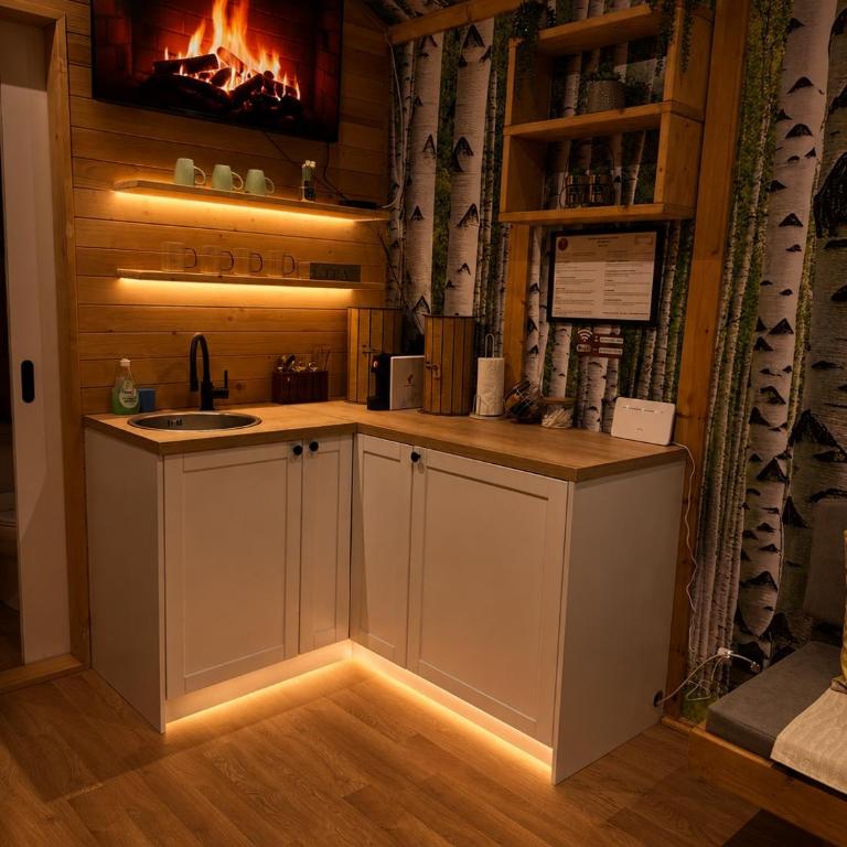 Sarajevo jacuzzi sauna Forest romance lodge - Chalet 1 Chambre - 13