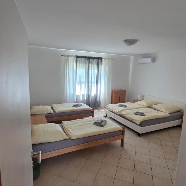 GasthausAlmAr - Apartman sa 3 Spavaće Sobe - 9