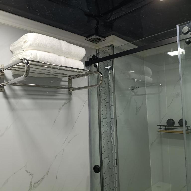 Casa, Duplex en Caseros, cerca de Palomar y Hurlingham - Casa de 2 dormitorios - 24