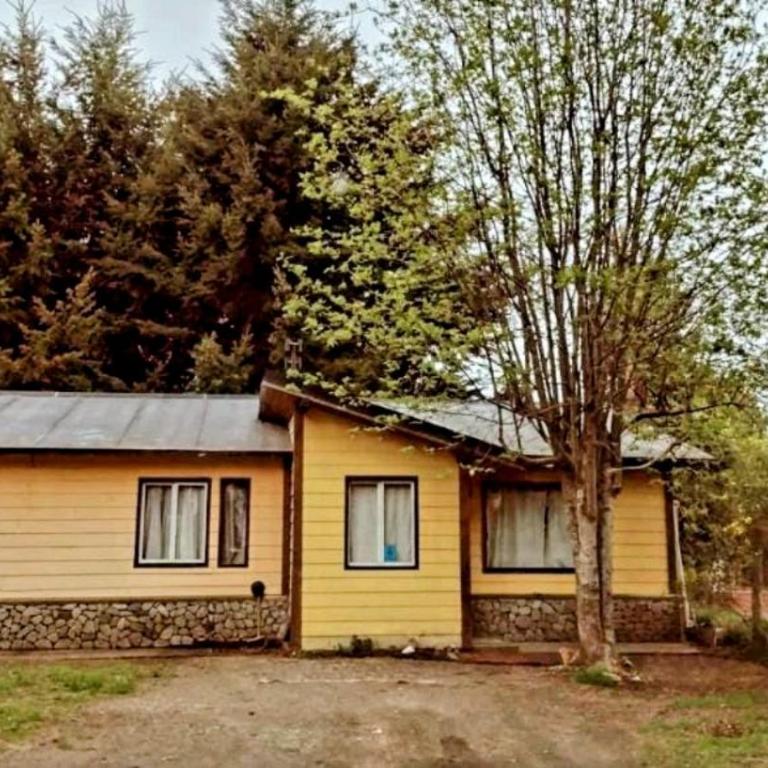 Ananda ALOJAMIENTOS PATAGONICOS - Chalet de 3 dormitorios - 1