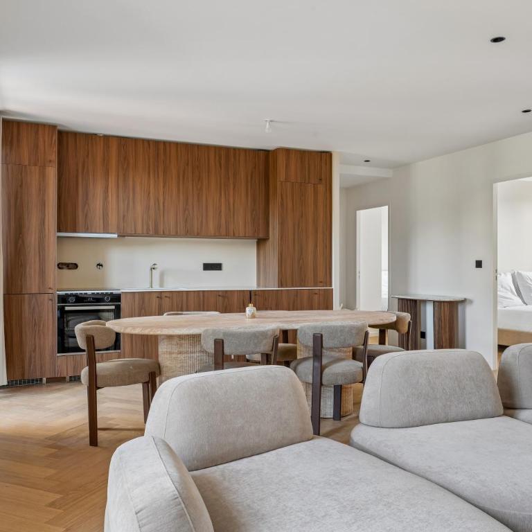 Majestic suites - T4 d'exception au coeur d'Annecy - Three-Bedroom Premium Apartment with Balcony - 3